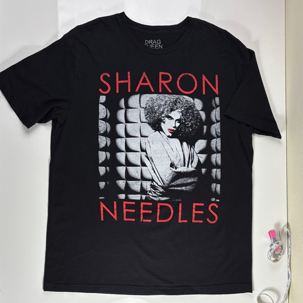 LIKE NEW Sharon Needles Drag Queen Black Graphic T-Shirt